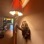 Apartment Luxurious Alpine Getaway At Park *