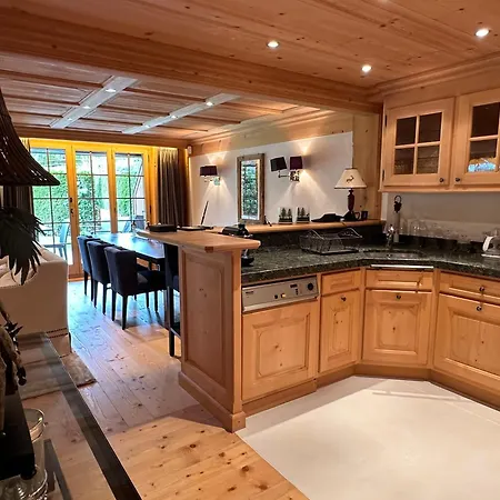 Apartament Luxurious Alpine Getaway At Park