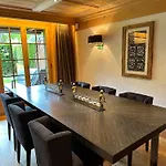Luxurious Alpine Getaway At Park *